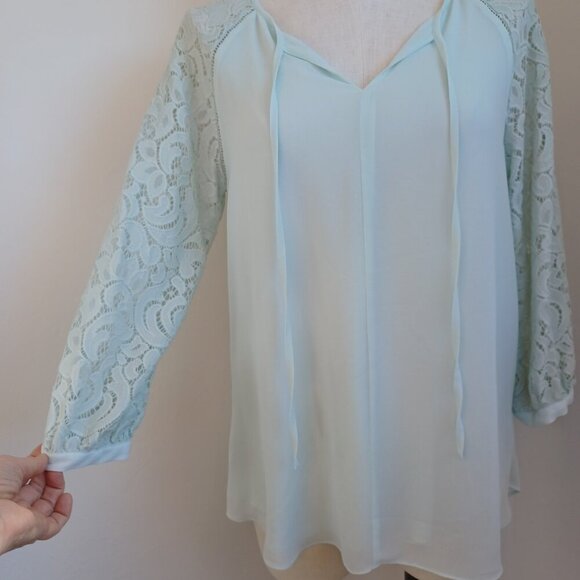 Haute Hippie Tribe Top Woven Chiffon Lace Sleeves Tie Neckline Womens XS - Picture 7 of 16